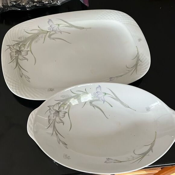 Other - Vintage China Pearl Fine China Daffodil Serving Platter & Bowl
